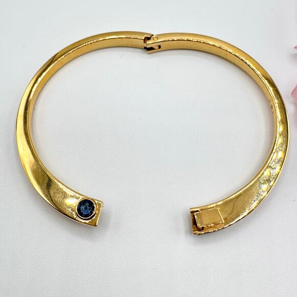 Swarovski Blue Pave Gold Tone Hinge Bangle Bracelet Swan Signed Rare Fits 7 1/4” - Picture 11 of 16